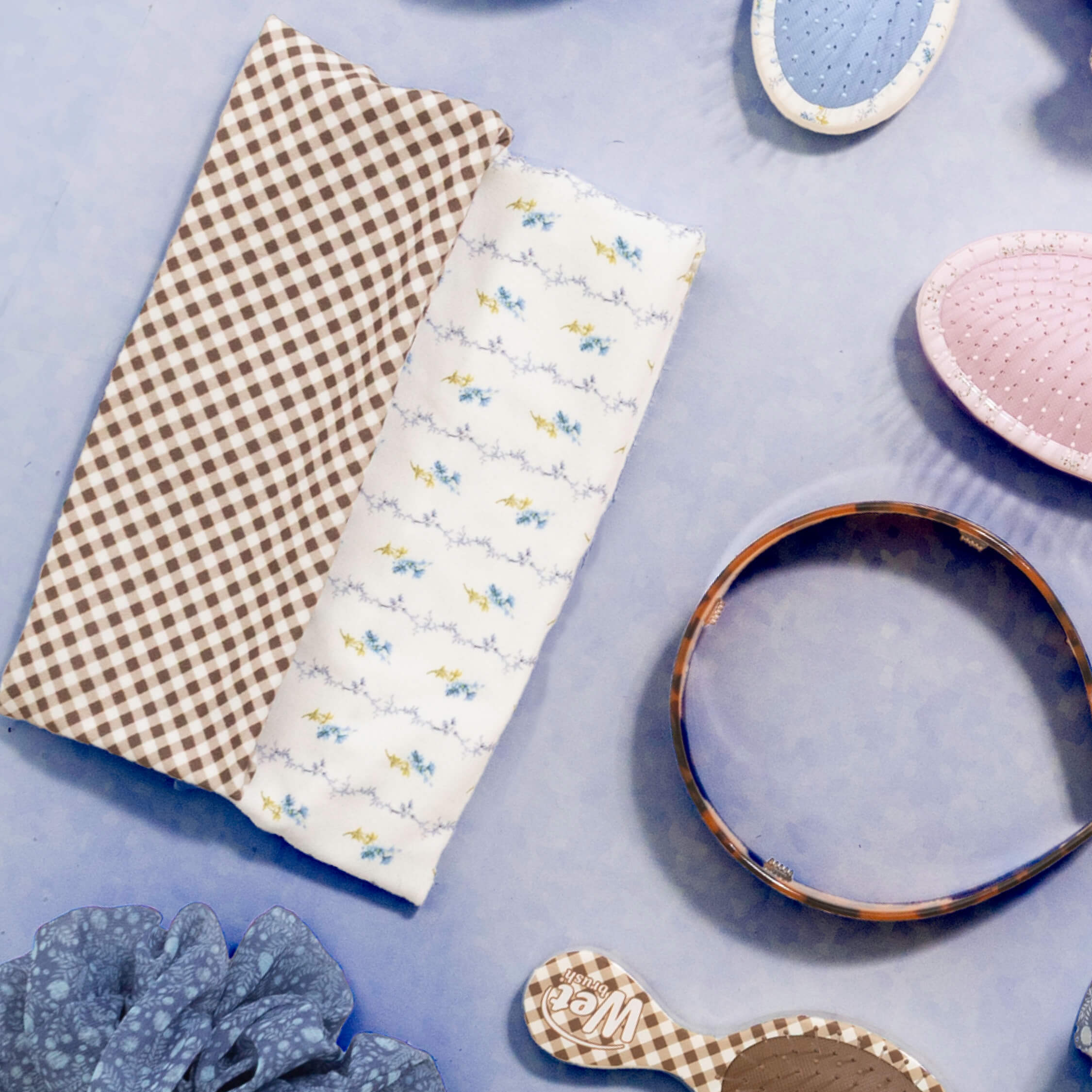 Wet Brush x Hill House Headwraps - Brown Gingham & Bluebell Waltz - 2ct - Image 5
