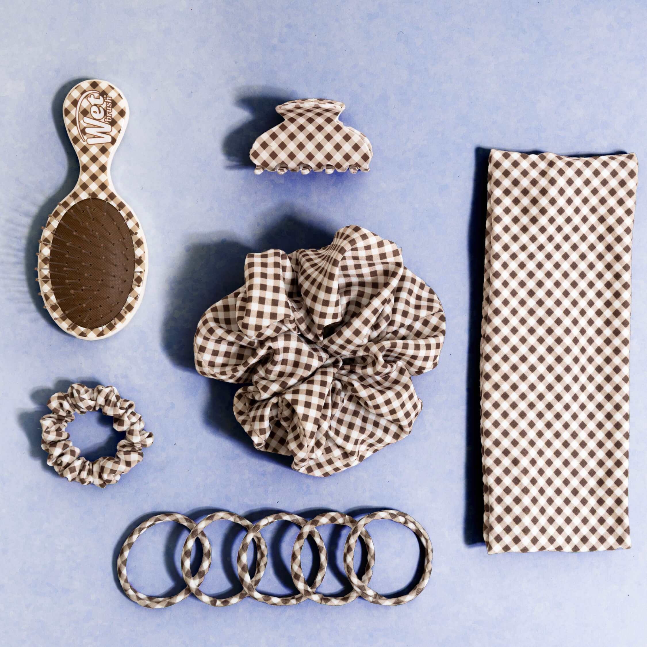 Wet Brush x Hill House Mini Detangler - Brown Gingham - Image 7